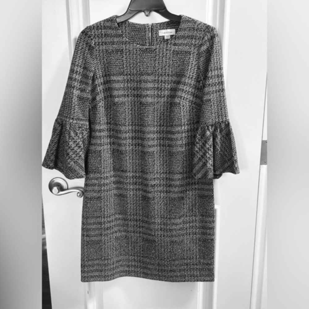 Calvin Klein Bell Sleeve Plaid Shift Dress